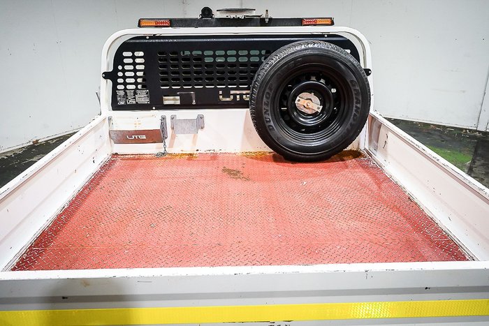 2021 Toyota Hilux SR5