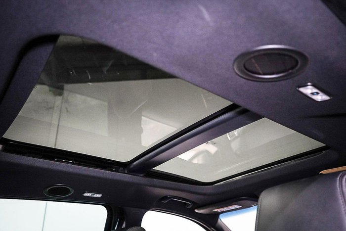 2022 Ford Everest Titanium