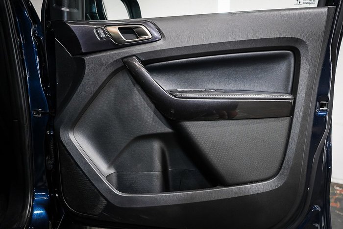 2022 Ford Everest Titanium