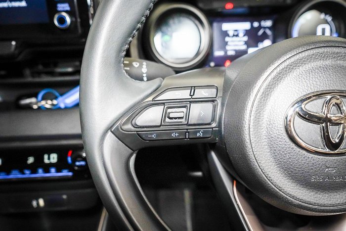 2021 Toyota Yaris SX Hybrid