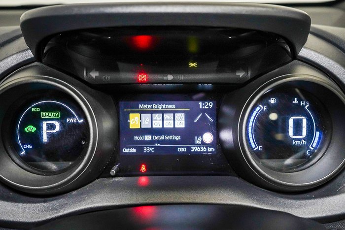 2021 Toyota Yaris SX Hybrid