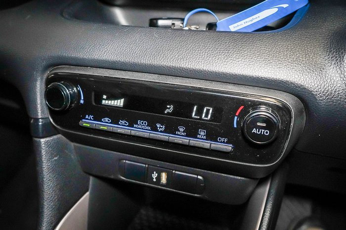 2021 Toyota Yaris SX Hybrid