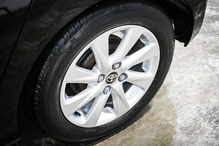 2021 Toyota Yaris SX Hybrid