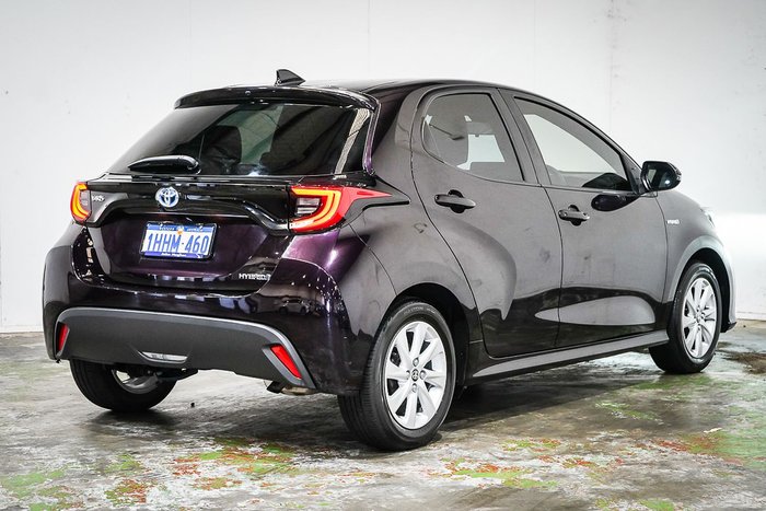 2021 Toyota Yaris SX Hybrid