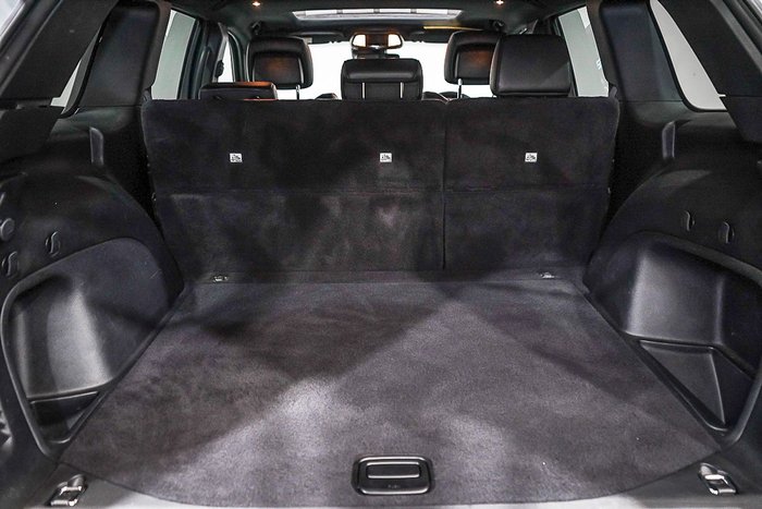 2022 Jeep Grand Cherokee Night Eagle