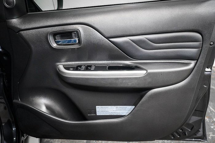 2021 Mitsubishi Triton GLS