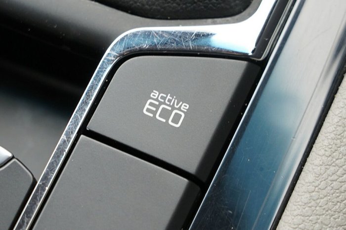 2018 Kia Carnival Si