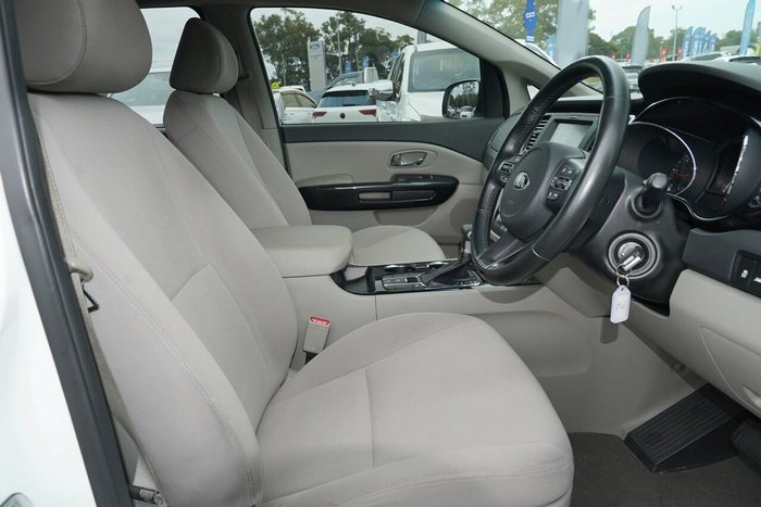 2018 Kia Carnival Si