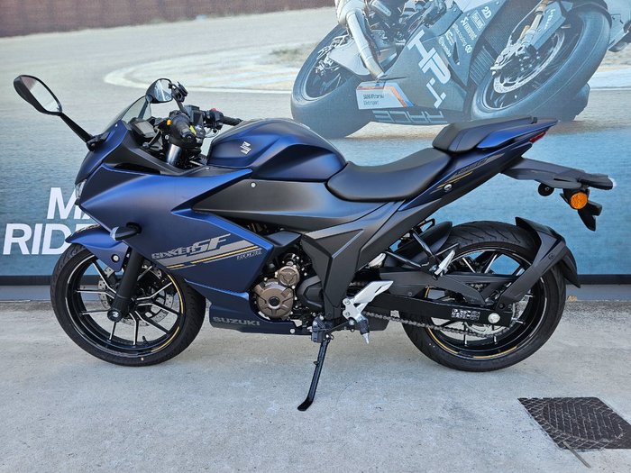2024 Suzuki GIXXER SF Blue
