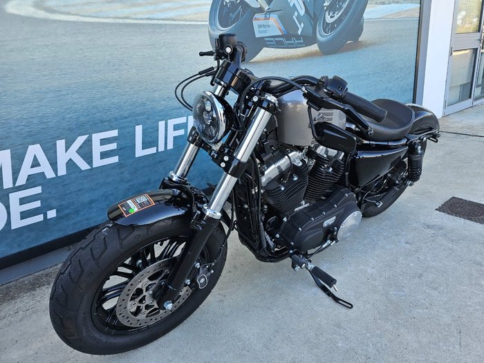 2016 HARLEY-DAVIDSON XL1200X FORTY EIGHT Silver