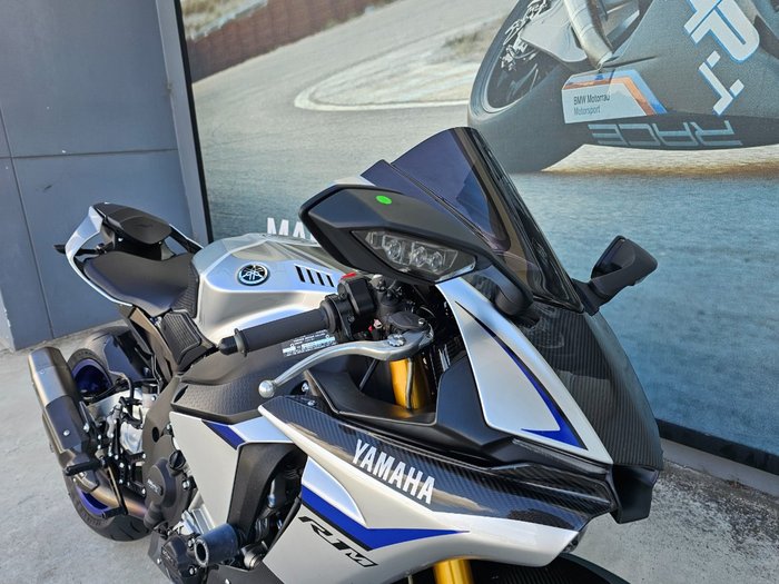 2016 Yamaha YZF-R1 M Silver