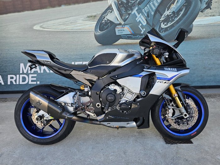 2016 Yamaha YZF-R1 M Silver