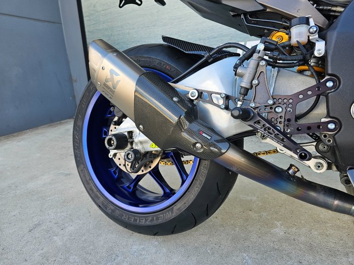 2016 Yamaha YZF-R1 M Silver