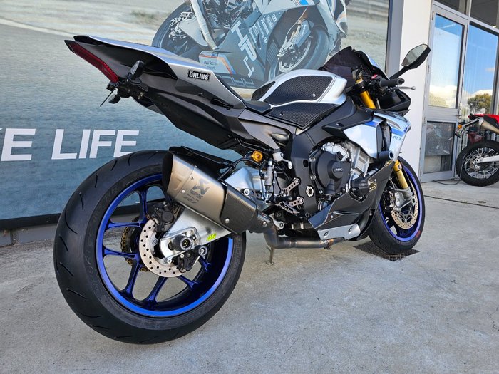 2016 Yamaha YZF-R1 M Silver