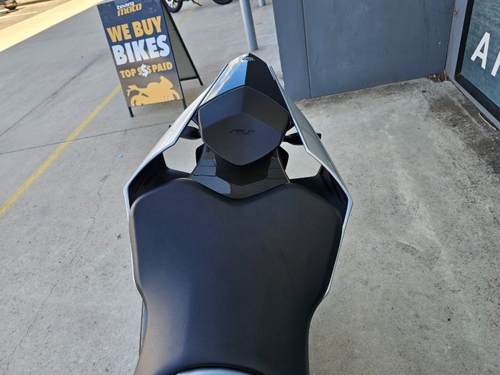 2016 Yamaha YZF-R1 M Silver