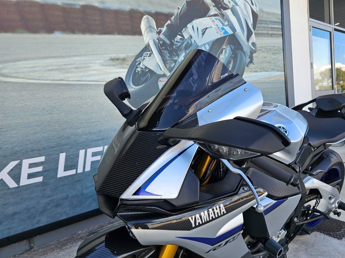 2016 Yamaha YZF-R1 M Silver
