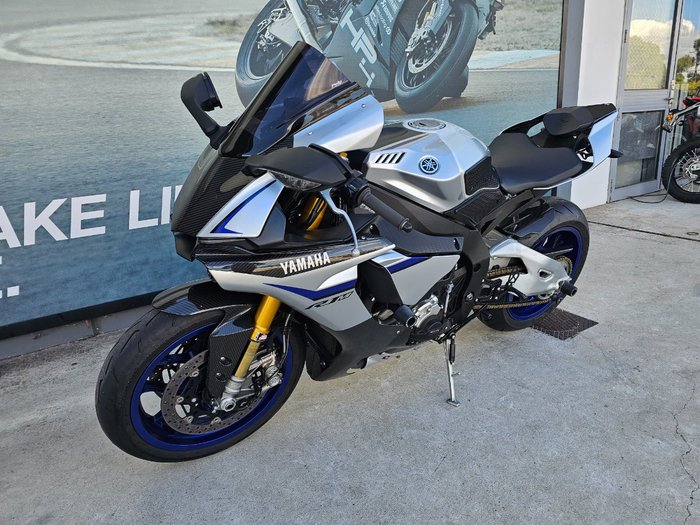 2016 Yamaha YZF-R1 M Silver