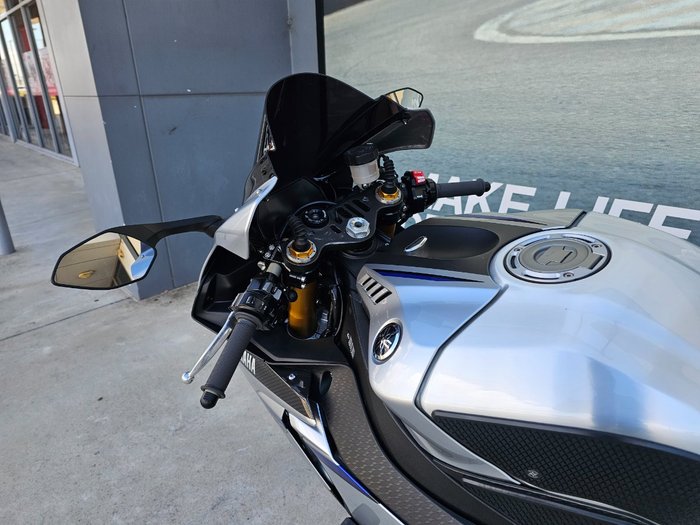 2016 Yamaha YZF-R1 M Silver