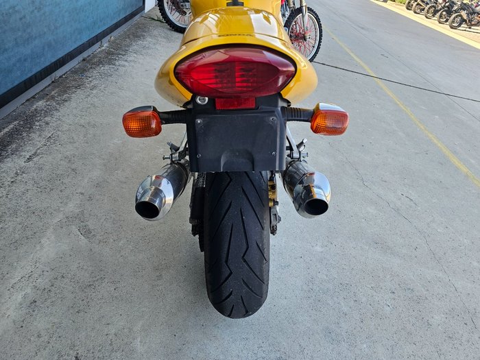 1998 Honda VTR1000F (FIRESTORM) Yellow