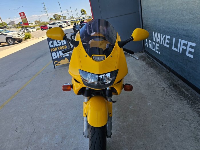 1998 Honda VTR1000F (FIRESTORM) Yellow