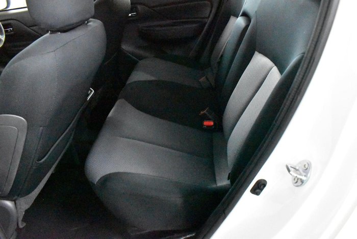 2020 Mitsubishi Triton GLX+