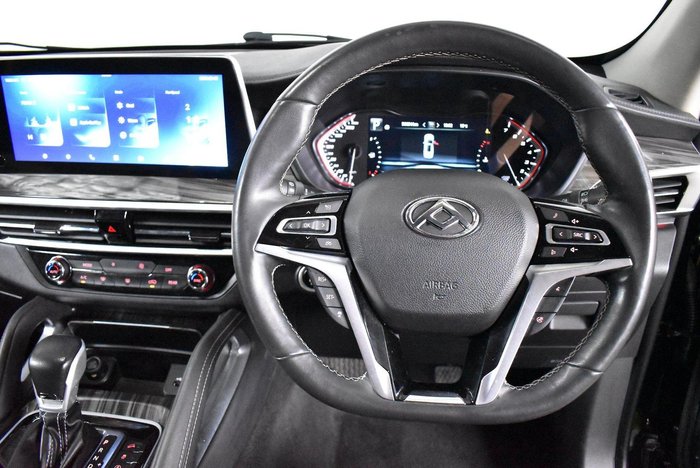 2023 LDV D90 Executive