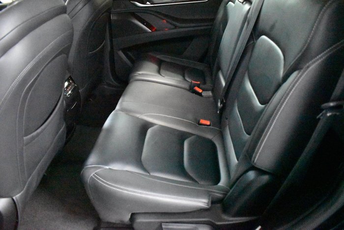 2023 LDV D90 Executive