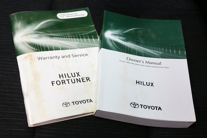 2021 Toyota Hilux SR5