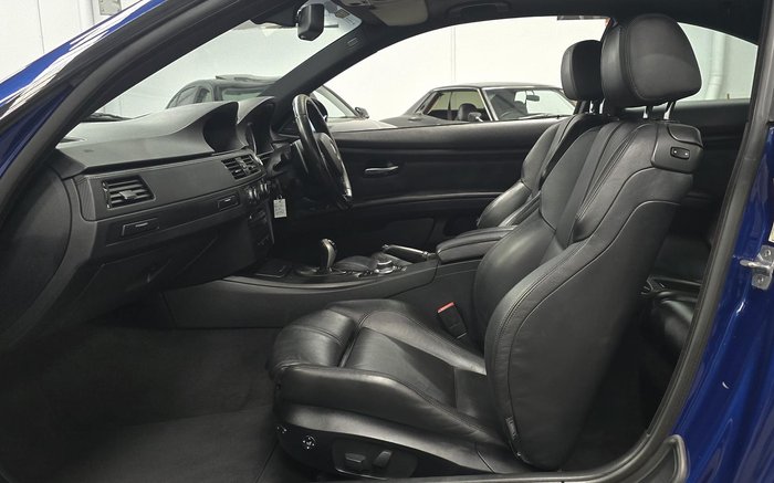 2013 BMW M3 E92 MY13.5 Le Mans Blue