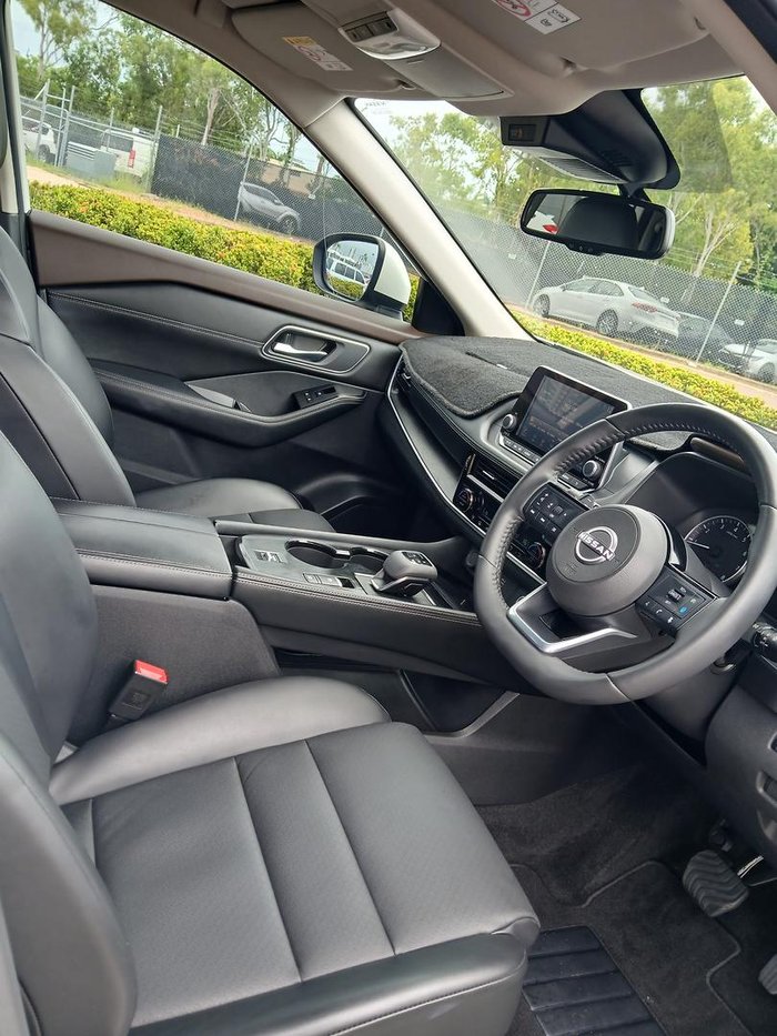 2023 Nissan X-TRAIL ST-L