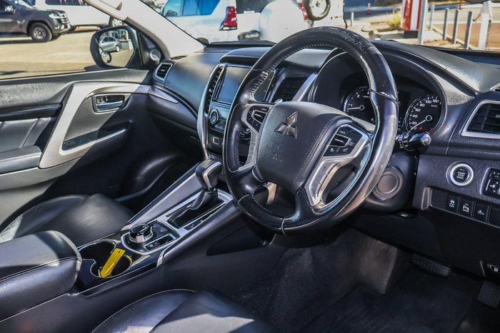 2018 Mitsubishi Pajero Sport GLS