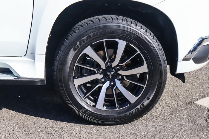 2018 Mitsubishi Pajero Sport GLS