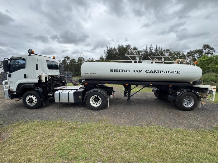 2009 Isuzu F Series GXD WHITE