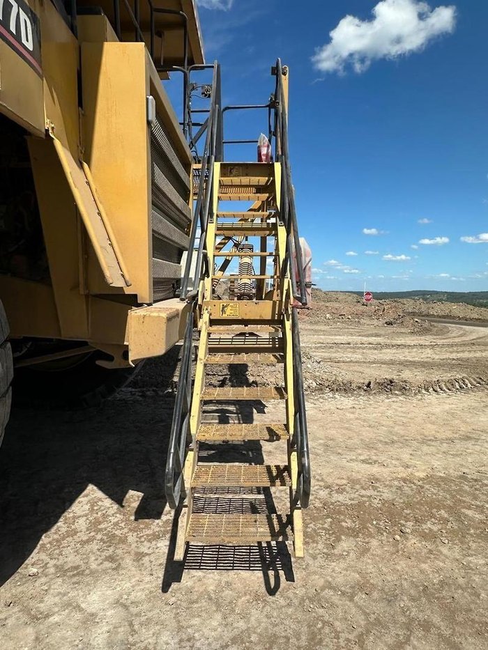 1998 Caterpillar 777D