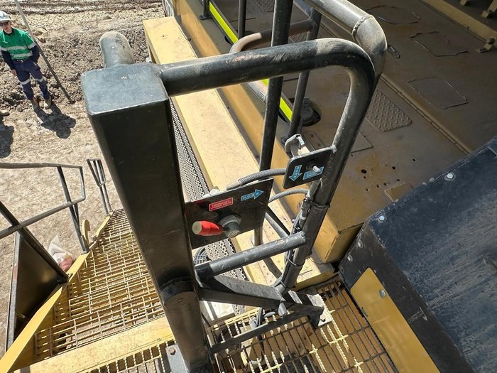 1998 Caterpillar 777D