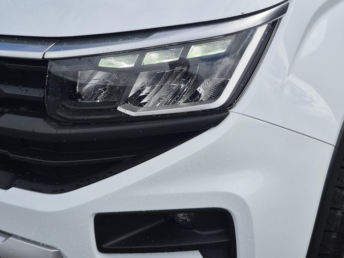 2024 Volkswagen Amarok TDI500 Life NF MY23 4X4 Dual Range Clear White