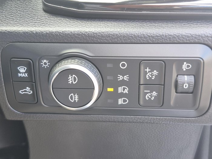 2024 Volkswagen Amarok TDI500 Life NF MY23 4X4 Dual Range Clear White