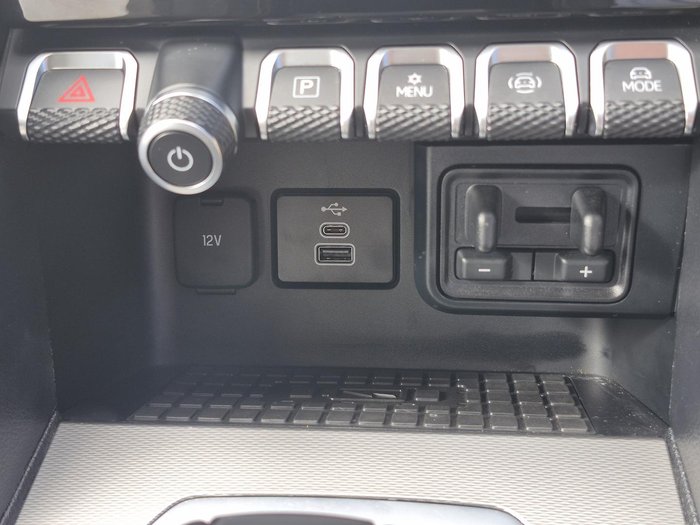 2024 Volkswagen Amarok TDI500 Life NF MY23 4X4 Dual Range Clear White