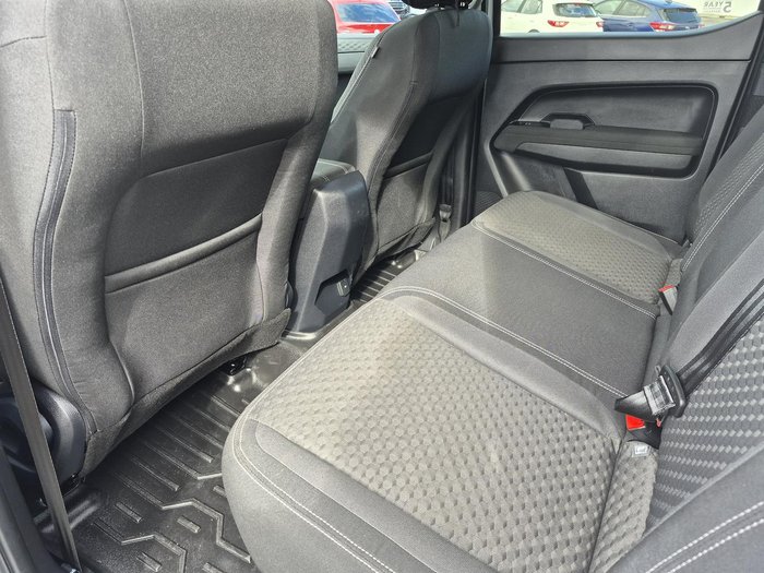 2024 Volkswagen Amarok TDI500 Life NF MY23 4X4 Dual Range Clear White