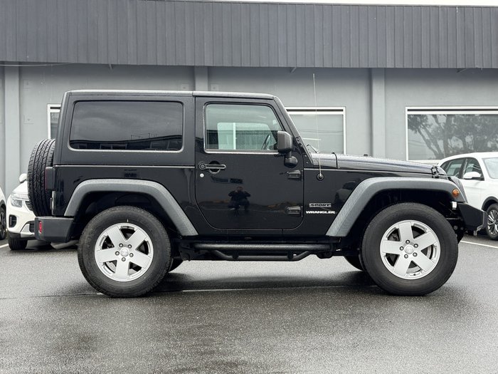 2017 Jeep Wrangler Sport