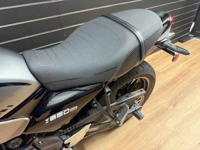 2022 Kawasaki Z650RS Grey