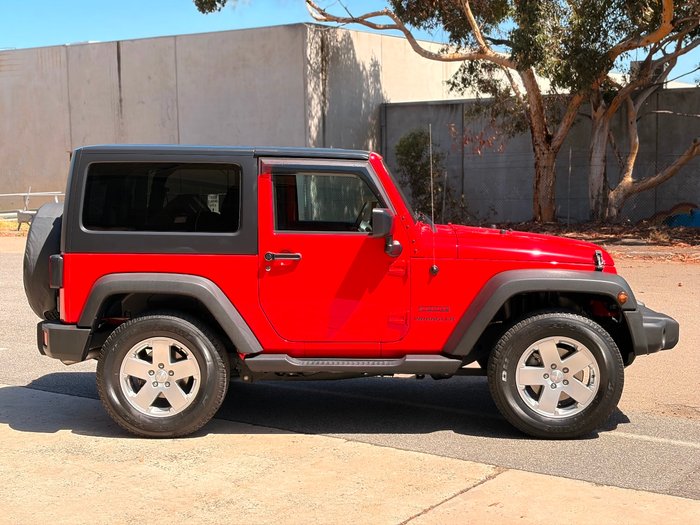 2017 Jeep Wrangler Sport