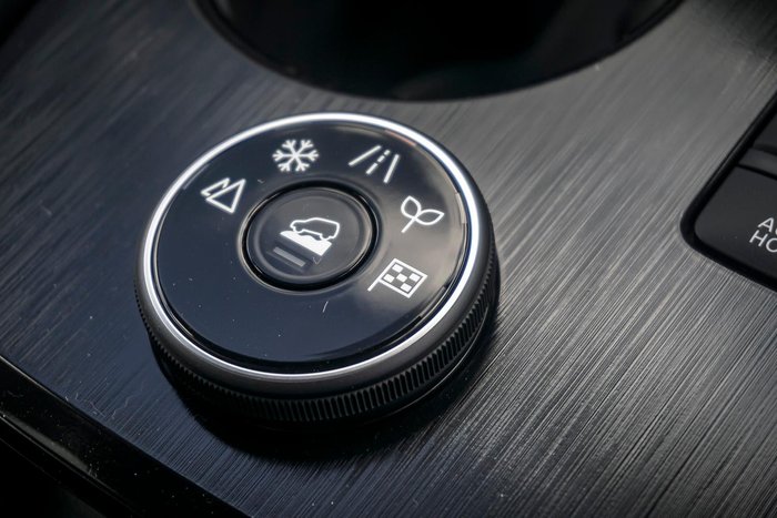 2025 Nissan X-TRAIL Ti