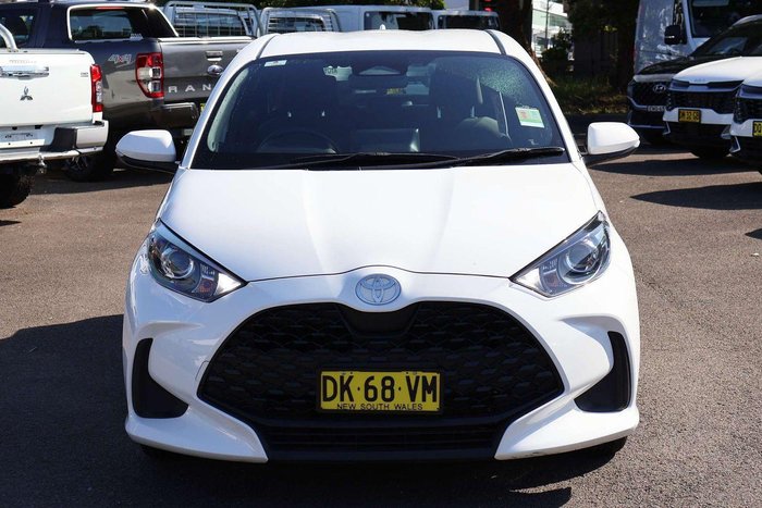 2024 Toyota Yaris Ascent Sport