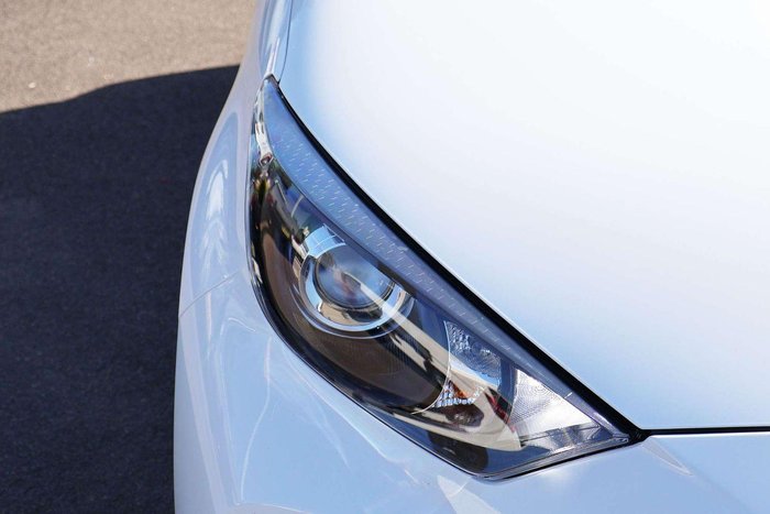 2024 Toyota Yaris Ascent Sport