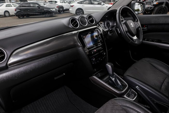 2024 Suzuki Vitara Turbo