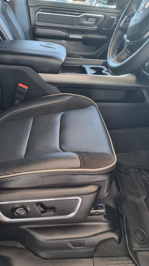 2023 RAM 1500 Laramie Sport RamBox