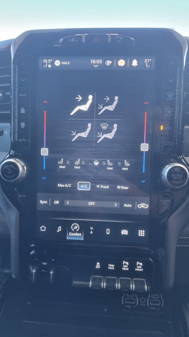 2023 RAM 1500 Laramie Sport RamBox