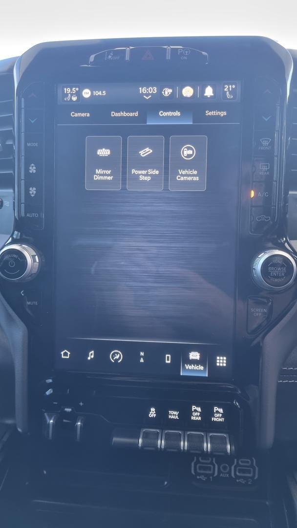 2023 RAM 1500 Laramie Sport RamBox