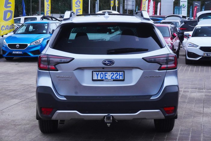 2022 Subaru Outback AWD Touring